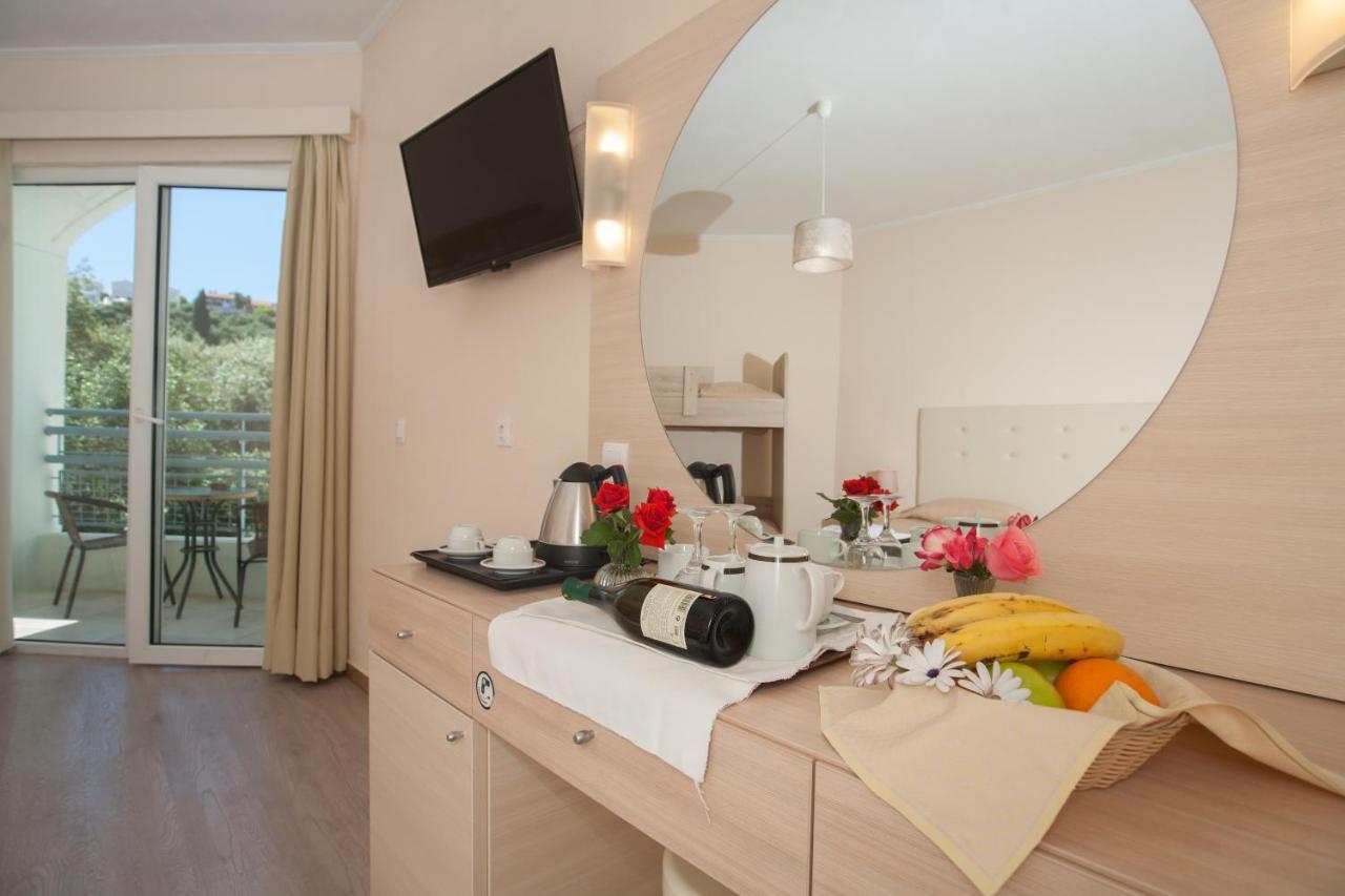 Corfu  Golden Alexandros Hotel מראה חיצוני תמונה